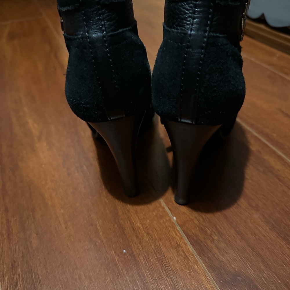 Tory Burch Suede black ankle boots - Picture 3 of 4